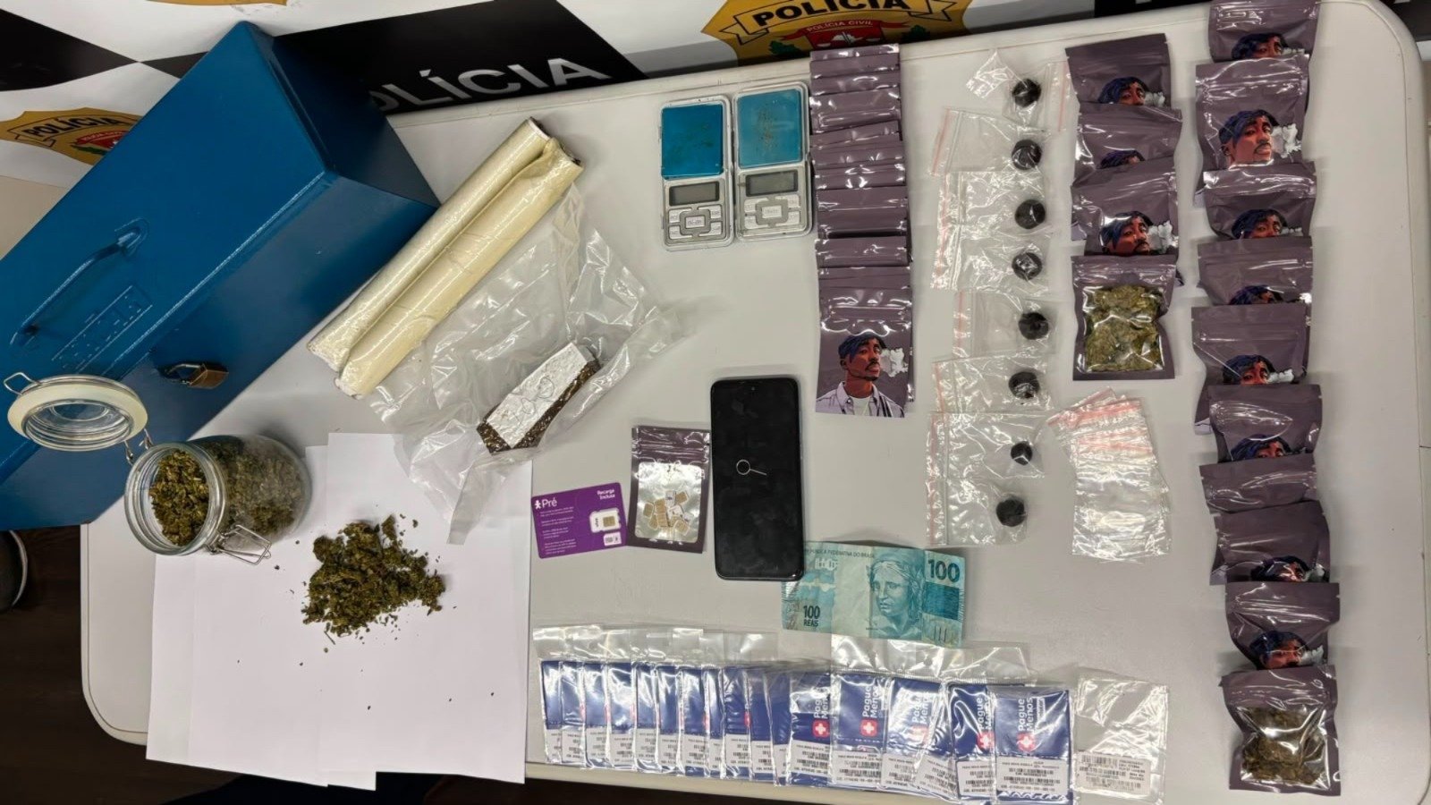 Homem é preso por tráfico de drogas no José Menino, em Santos.