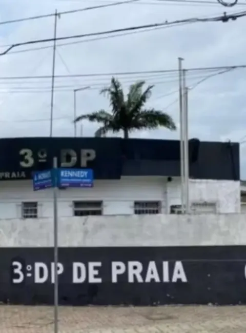 Mulher é presa por aplicar golpe "Boa noite, Cinderela" em idoso na Baixada Santista.