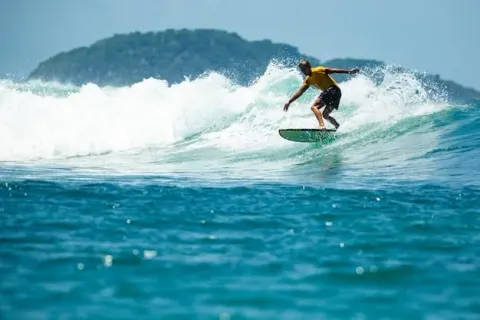 Quebra-Mar recebe competição nacional de Longboard neste fim de semana.