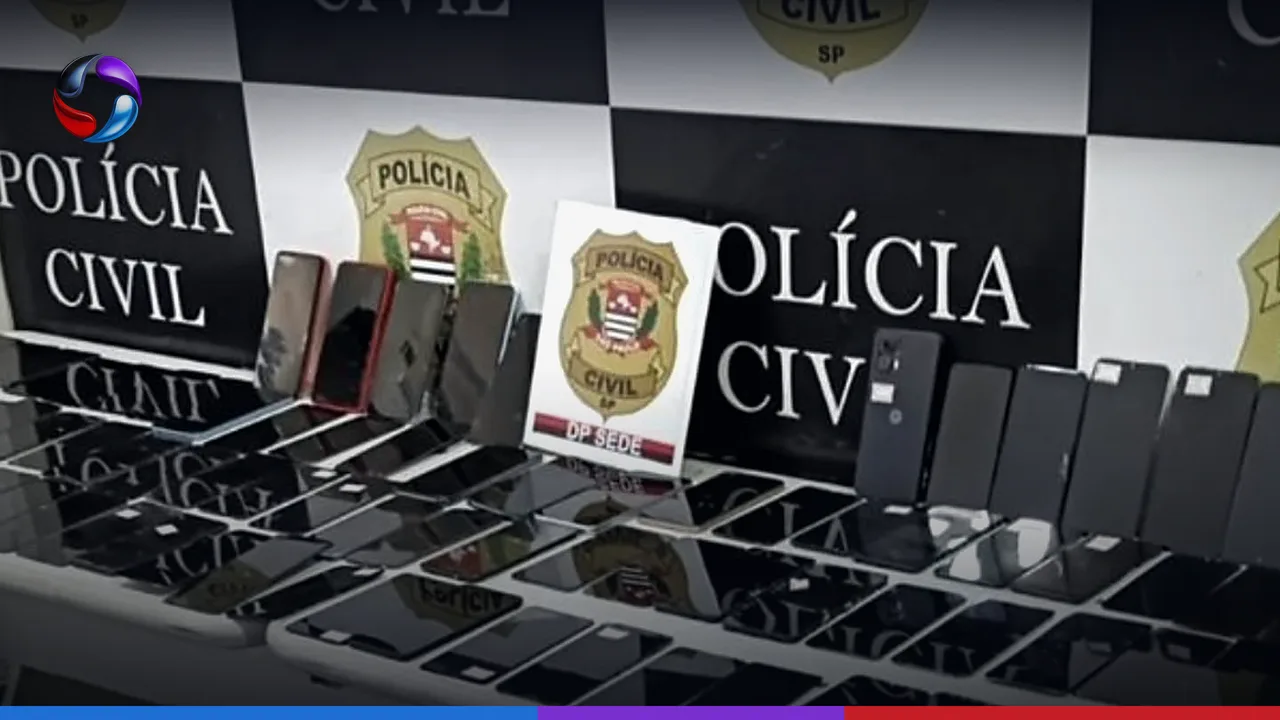 Fiscalização apreende cerca de 10 mil celulares e prende homem em Cubatão por receptação.