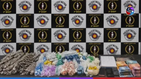 Homem é preso com quase 10 kg de drogas e mais de R$ 10 mil em São Vicente.