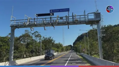 Pedágios eletrônicos da CNL ficam 4,58% mais caros a partir de domingo (1).